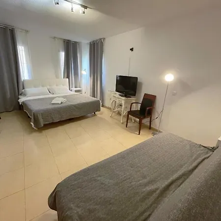 Royal Apartahotel