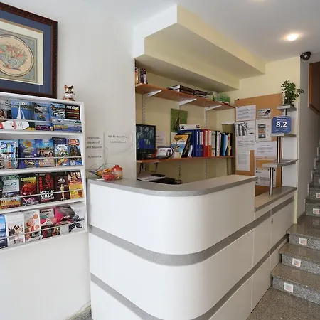 Royal Apartahotel